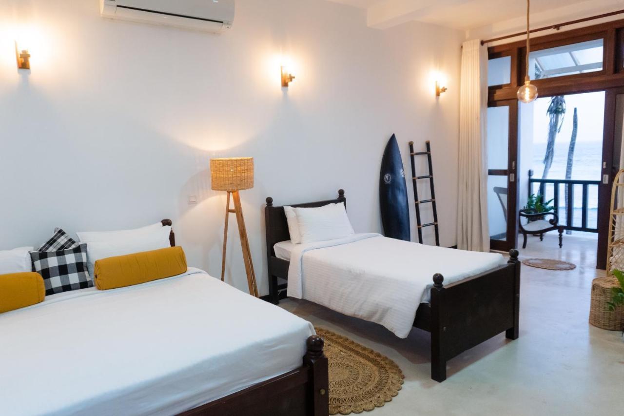 Surf Station Hotel Ахангама Екстериор снимка